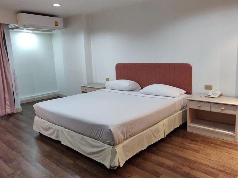 בנגקוק Lee Place Hotel מראה חיצוני תמונה