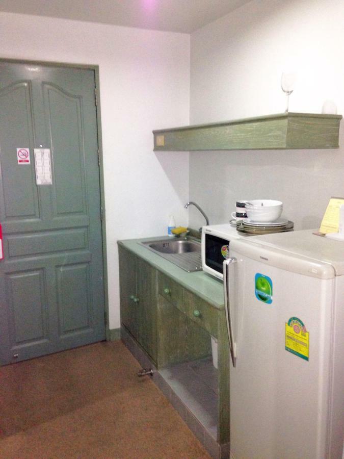 בנגקוק Lee Place Hotel מראה חיצוני תמונה
